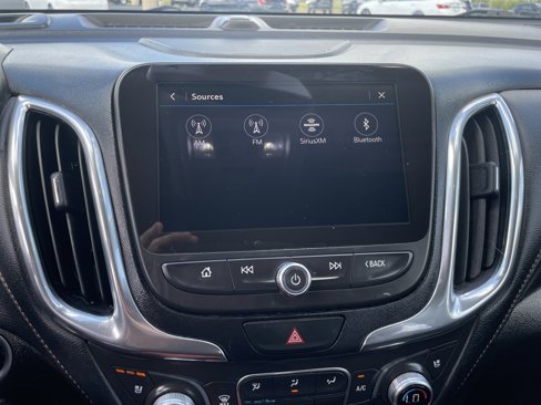 Used 2019 Chevrolet Equinox Premier image 12