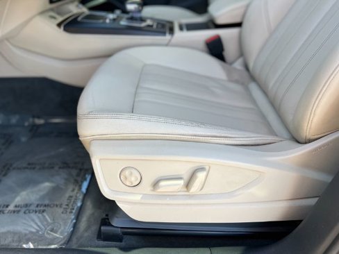 Used 2019 Audi Q5 2.0T Premium Plus image 22