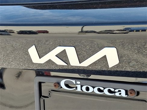 Used 2022 Kia Sorento LX image 29