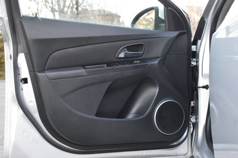 Used 2012 Chevrolet Cruze LT w/ RS Package image 8