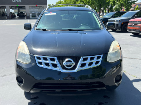Used 2013 Nissan Rogue SV image 3