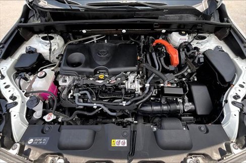 Used 2021 Toyota Venza LE w/ Carpet Mat Package (TMS) image 27