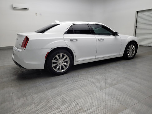 Used 2018 Chrysler 300 Limited image 10