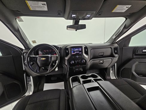 Used 2021 Chevrolet Silverado 1500 Custom image 18