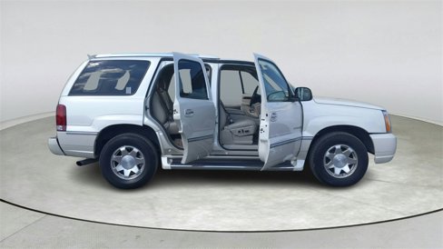 Used 2003 Cadillac Escalade 2WD image 14