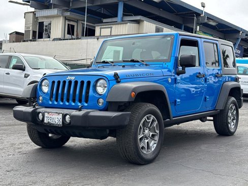 Used 2015 Jeep Wrangler Unlimited Rubicon w/ Connectivity Group image 6