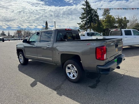 Used 2017 Chevrolet Silverado 1500 LTZ Z71 w/ LTZ Plus Package image 3
