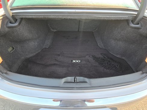 Used 2017 Chrysler 300 C w/ Safetytec Plus Group image 16