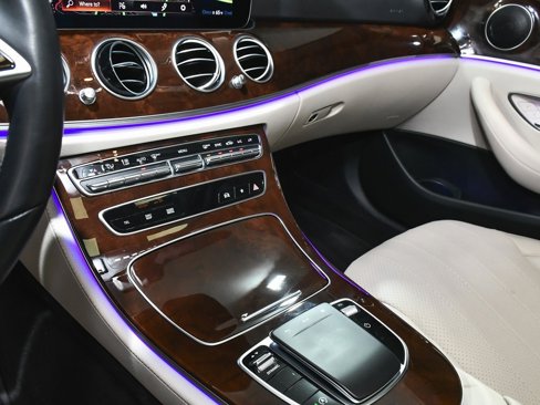 Used 2023 Mercedes-Benz E 350 4MATIC Sedan image 41