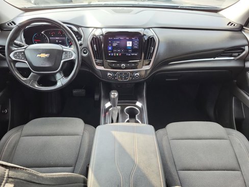 Used 2020 Chevrolet Traverse LT image 19
