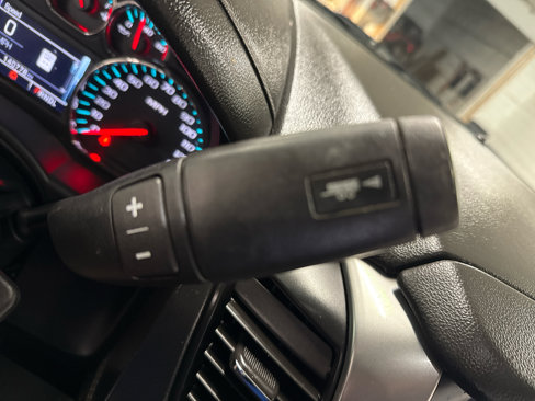 Used 2018 Chevrolet Tahoe LT image 18