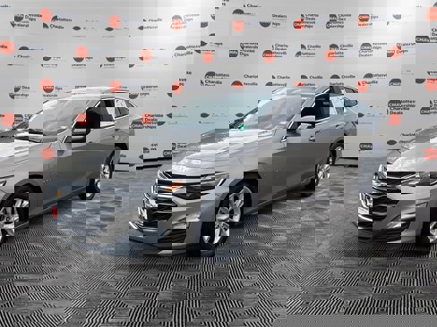 Used 2024 Chevrolet Malibu LT image 1