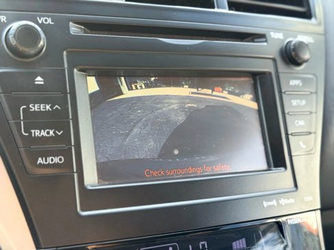 Used 2012 Toyota Prius V Two image 12