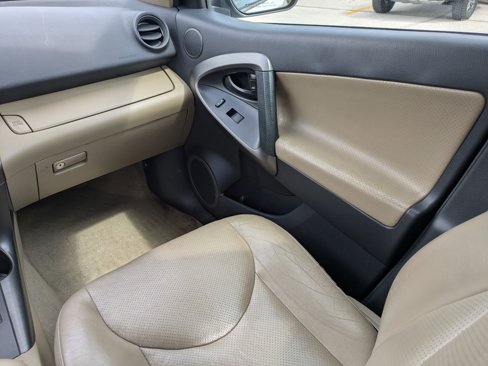 Used 2012 Toyota RAV4 Limited image 20