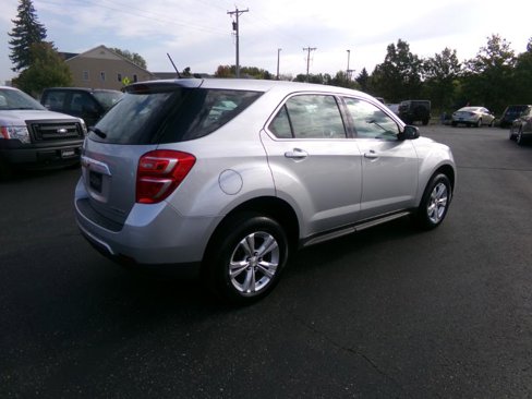 Used 2016 Chevrolet Equinox LS image 3