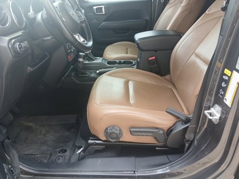 Used 2020 Jeep Gladiator Rubicon image 38