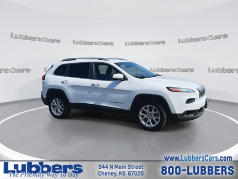 Used 2018 Jeep Cherokee Latitude w/ Mobile Office Group image 2
