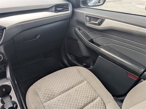 Used 2022 Ford Escape SE w/ Convenience Package image 18
