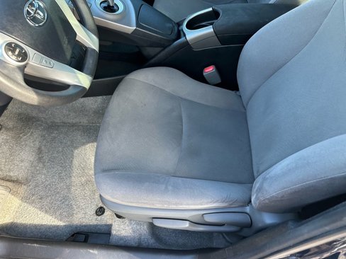 Used 2015 Toyota Prius Three image 36