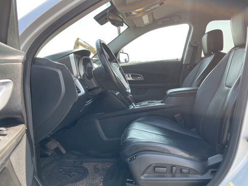 Used 2017 Chevrolet Equinox Premier w/ Enhanced Convenience Package image 23
