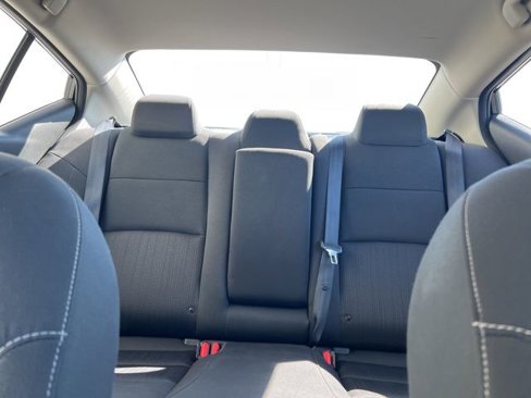 Used 2024 Nissan Altima 2.5 SV image 8