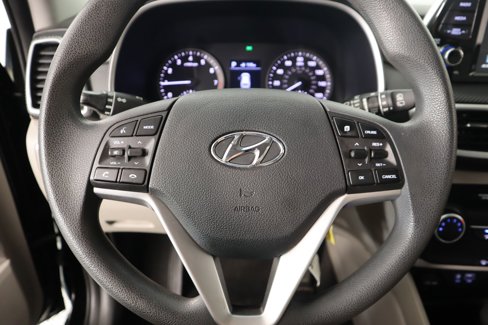 Used 2020 Hyundai Tucson SE image 3