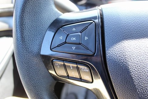 Used 2018 Ford Explorer XLT w/ Equipment Group 202A image 14
