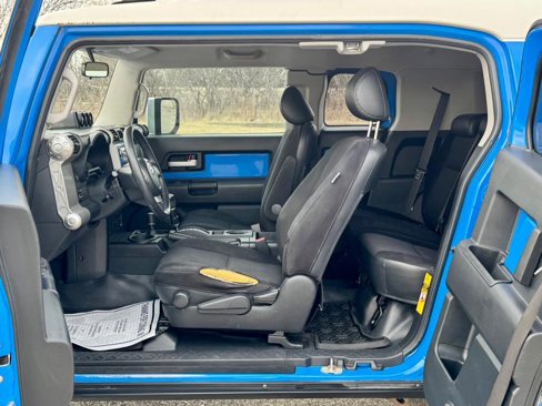 Used 2007 Toyota FJ Cruiser 4WD image 19