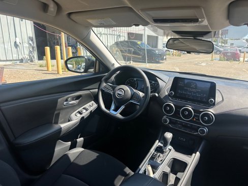 Used 2024 Nissan Sentra SV image 32