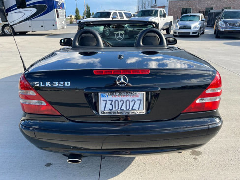 Used 2001 Mercedes-Benz SLK 320 image 7