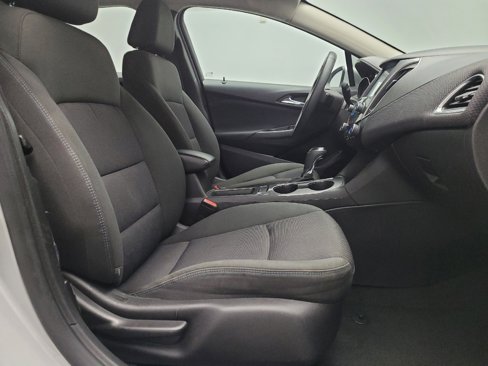 Used 2016 Chevrolet Cruze LT w/ Sun And Sound Package image 21