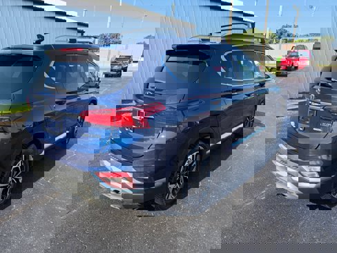 Used 2020 Hyundai Santa Fe SEL image 3