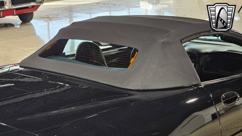 Used 2000 Chevrolet Corvette Convertible w/ Memory Pkg image 16