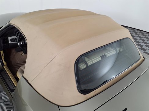 Used 2005 BMW Z4 2.5i image 11