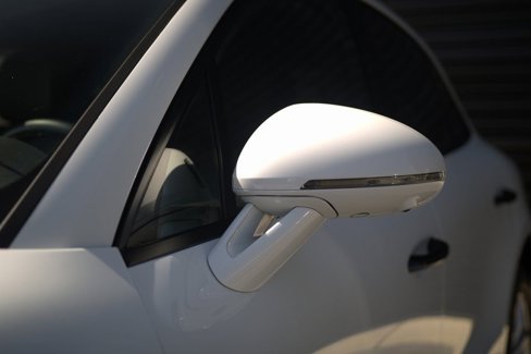 Certified 2023 Porsche Macan image 10
