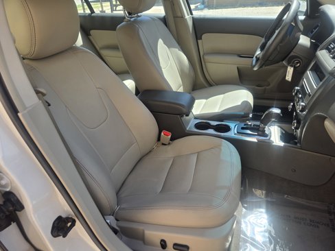 Used 2012 Ford Fusion SEL image 9