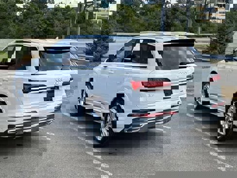 Used 2020 Audi Q7 3.0T Premium Plus image 36