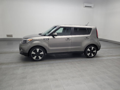 Used 2019 Kia Soul + image 2