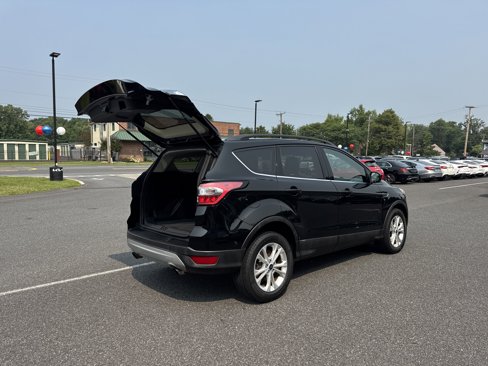 Used 2018 Ford Escape SE image 32