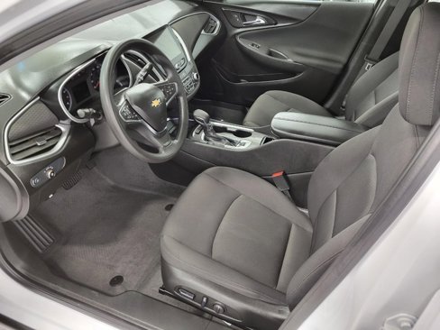 Used 2024 Chevrolet Malibu LT image 9