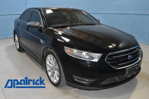 Used 2018 Ford Taurus Limited image 1