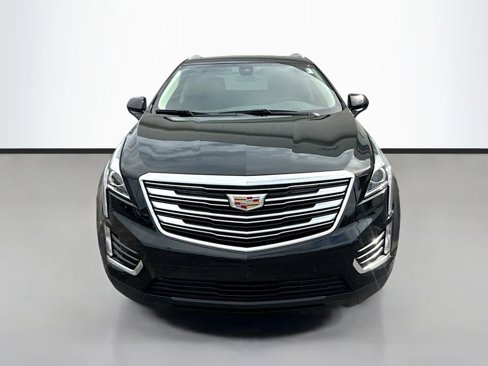 Used 2019 Cadillac XT5 Luxury image 2