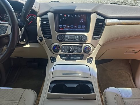 Used 2016 GMC Yukon XL Denali w/ Open Road Package image 27