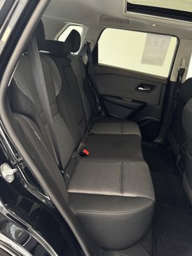 Used 2021 Nissan Rogue SV image 23