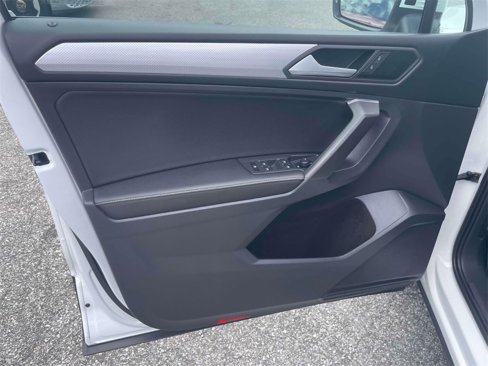 Certified 2022 Volkswagen Tiguan S image 16