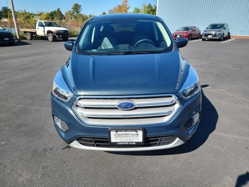 Used 2019 Ford Escape SE image 3
