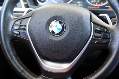 Used 2017 BMW 330i xDrive Sedan image 12