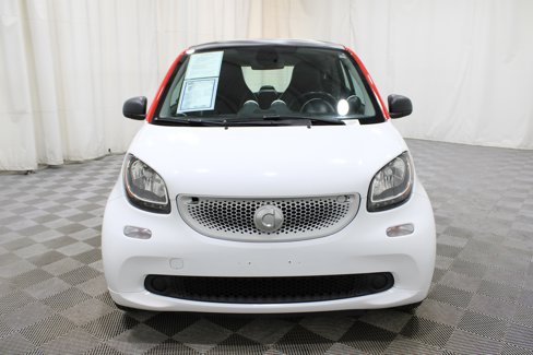 Used 2016 smart fortwo pure image 30