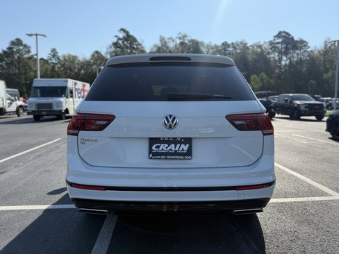 Used 2021 Volkswagen Tiguan SE R-Line image 6