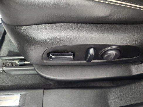Used 2019 GMC Acadia Denali image 17